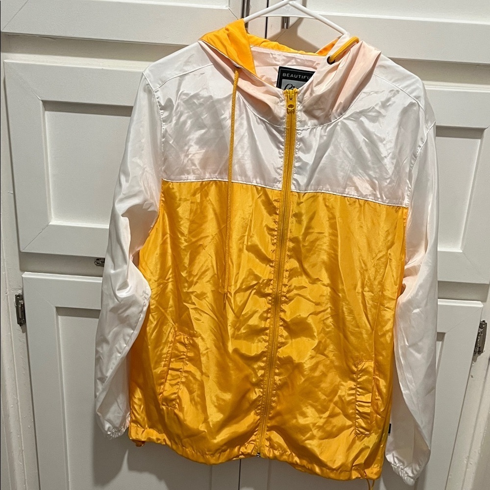Beautiful Giant Yellow and White Jacket